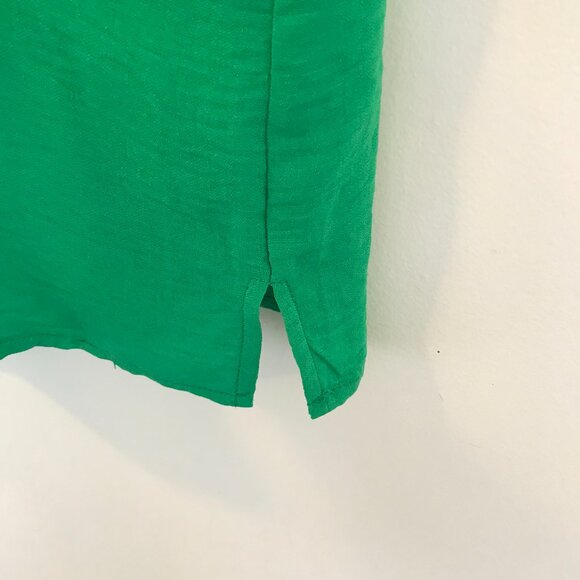 NWT Vince Camuto blouse women's M festive green flutter sleeves holiday event - Picture 5 of 7